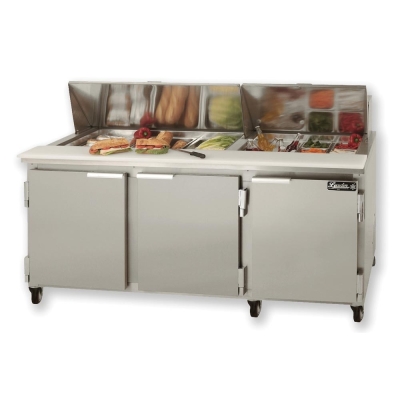 Leader ESLM72 72" 3 Door Mega Top Bain Marie / Sandwich & Salad Refrigerated Prep